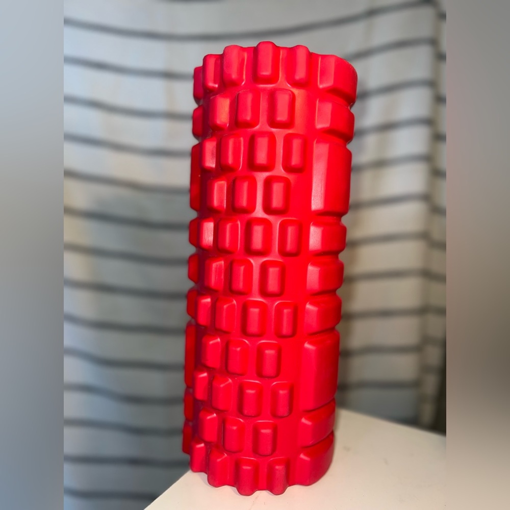 Like new MASTER OF MUSCLE Muscle Mauler Foam Roller